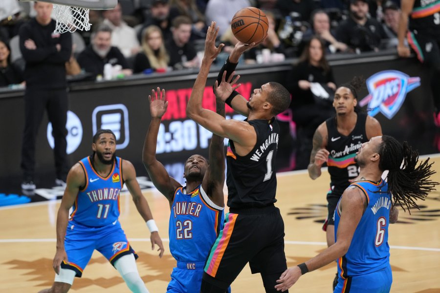 Сан Антонио Спърс Оклахома Сити Тъндър1