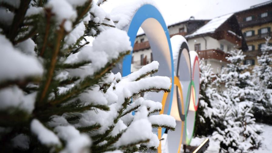 Снежна тишина: Зимната приказка в Кортина...