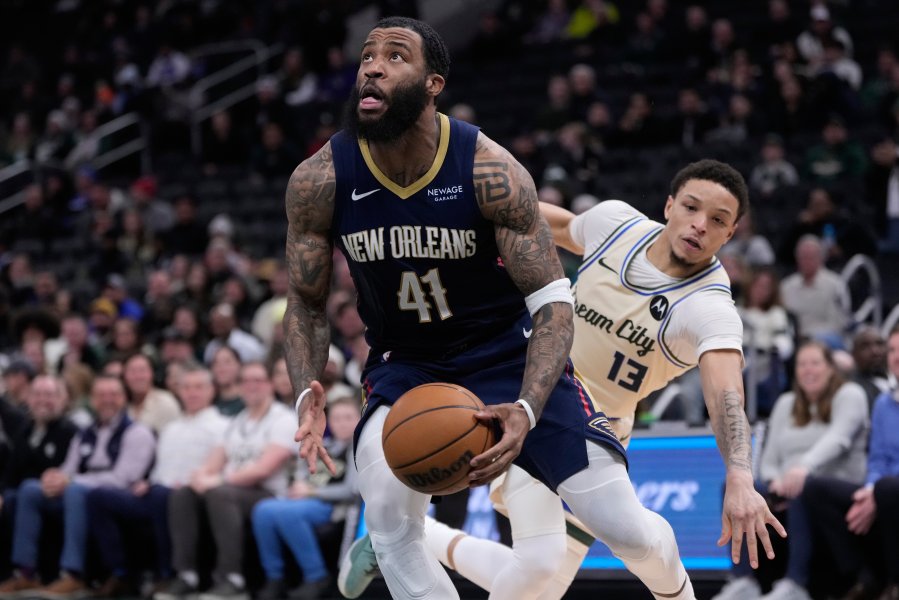 Милуоки Бъкс Ню Орлиънс Пеликанс1