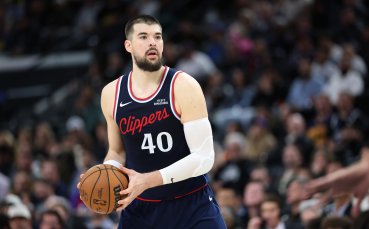 ЛА Клипърс трансферира в последния момент Зубац и Браун в Индиана