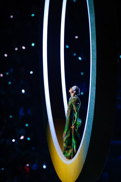 Церемонията по откриване на Зимните олимпийски игри в Милано Кортина1