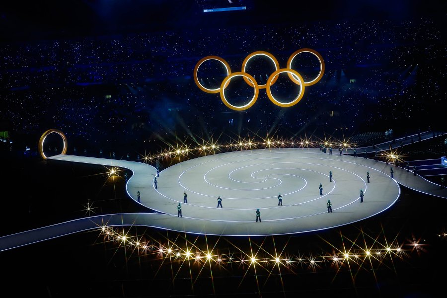 Церемонията по откриване на Зимните олимпийски игри в Милано Кортина1