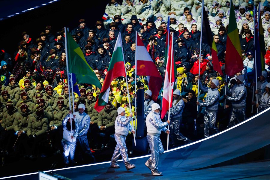 Церемонията по откриване на Зимните олимпийски игри в Милано Кортина1