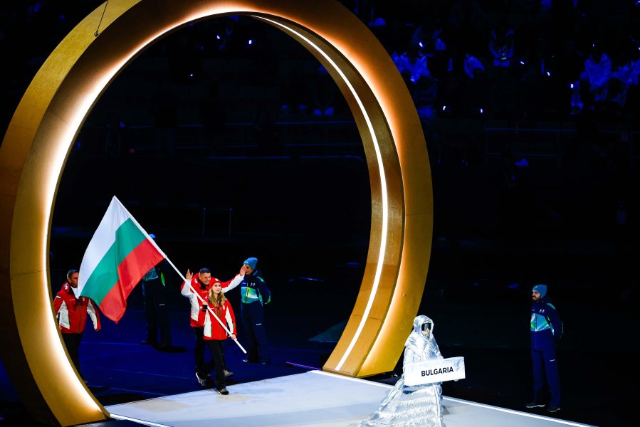 Церемонията по откриване на Зимните олимпийски игри в Милано Кортина1