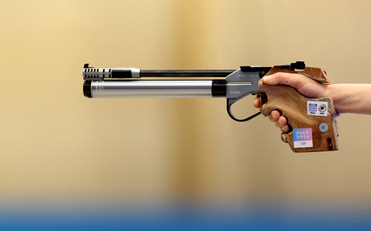 Европейска титла за България в отборната надпревара на 10 м пистолет