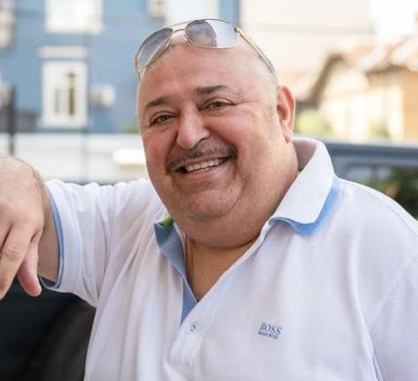 Любимият комик актьор и продуцент Любомир Нейков отбелязва своя 54