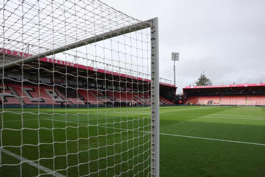 Борнемут Астън Вила1