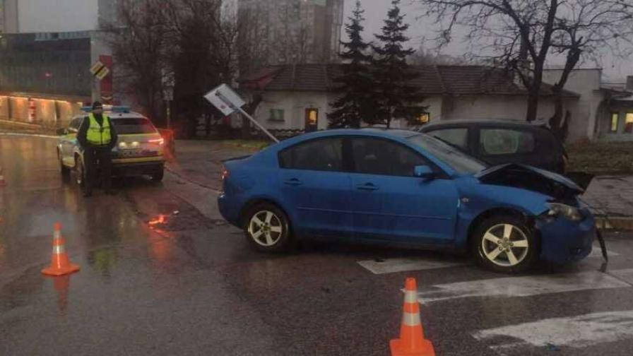 Жена пострада при катастрофа в Шумен