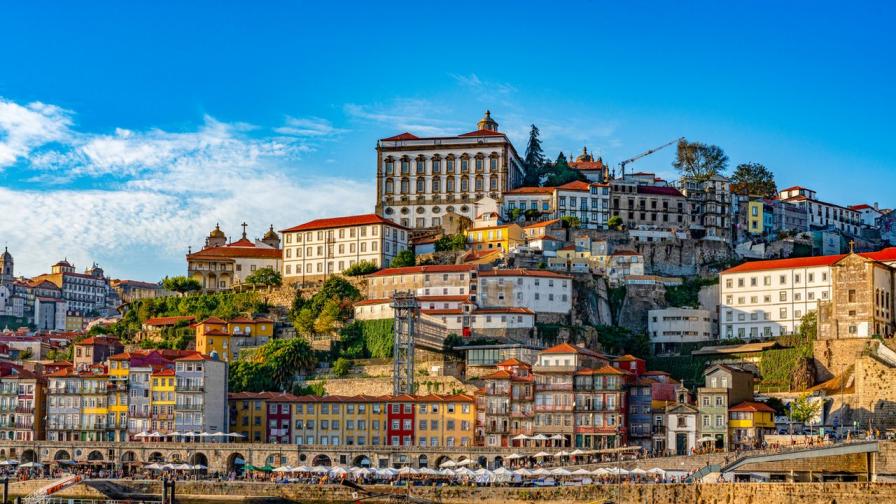 <p>Образование в сърцето на Европа - къде, как и защо</p>