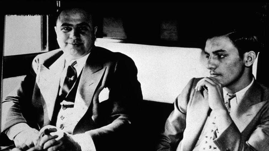 Мей Капоне: Жената, която пазеше Ал Капоне до края