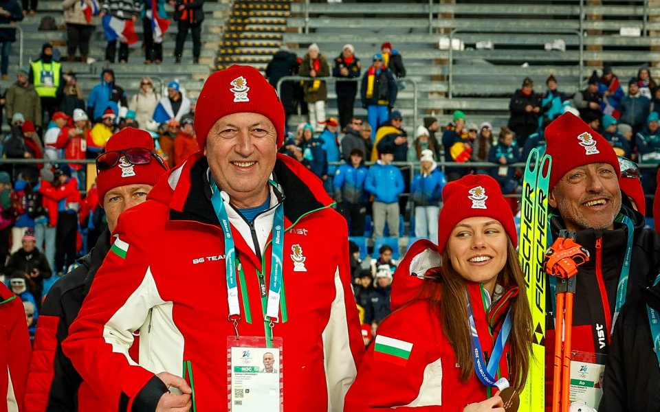 Президентът на БФ Биатлон Фурнаджиев: Медалът на Лора Христова тежи много