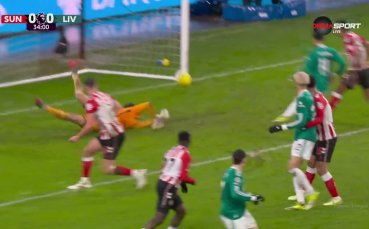 Гредата спря Вирц да даде преднина на Ливърпул срещу Съндърланд (видео)