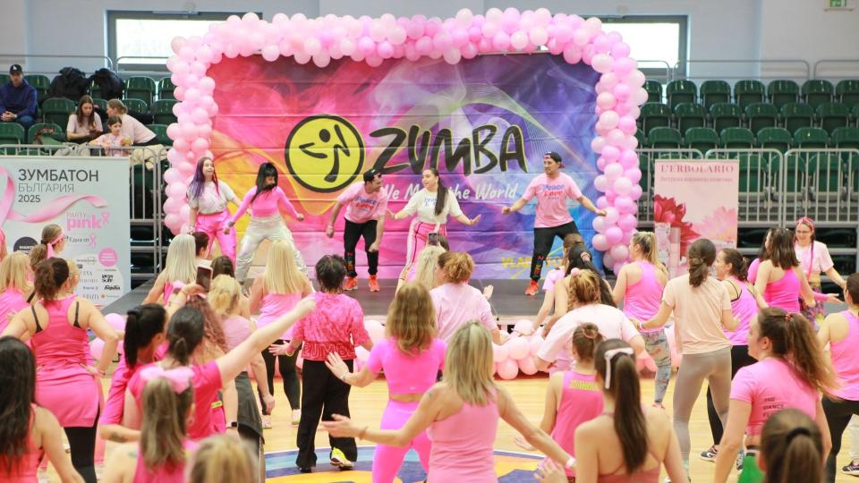 Танц с кауза срещу рака на гърдата: Party in Pink™ Zumbathon®