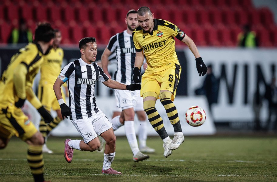 Локомотив Пловдив Ботев Пловдив1