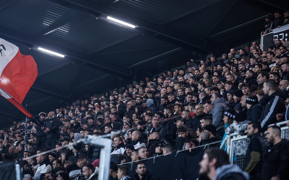 Ботев отпусна на Локомотив 1800 билета за дербито на Пловдив