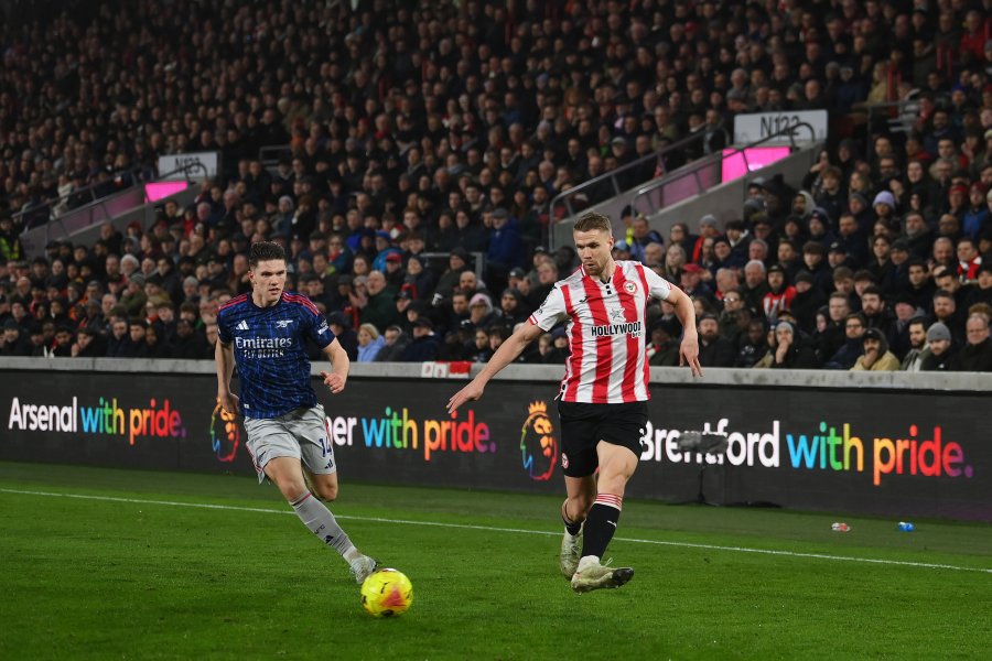 Брентфорд Арсенал1