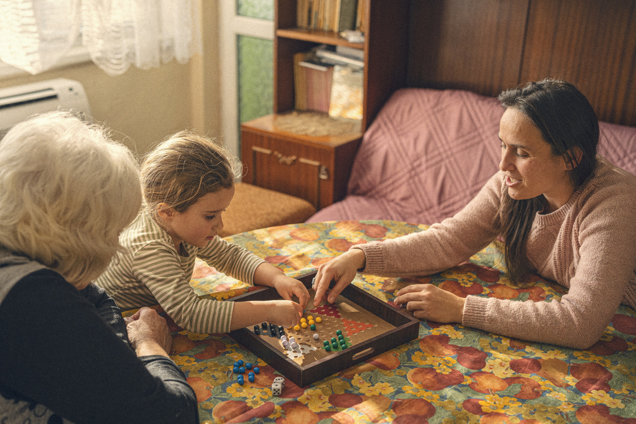 Даваме им сцена: Хубавите новини на фона на всичко