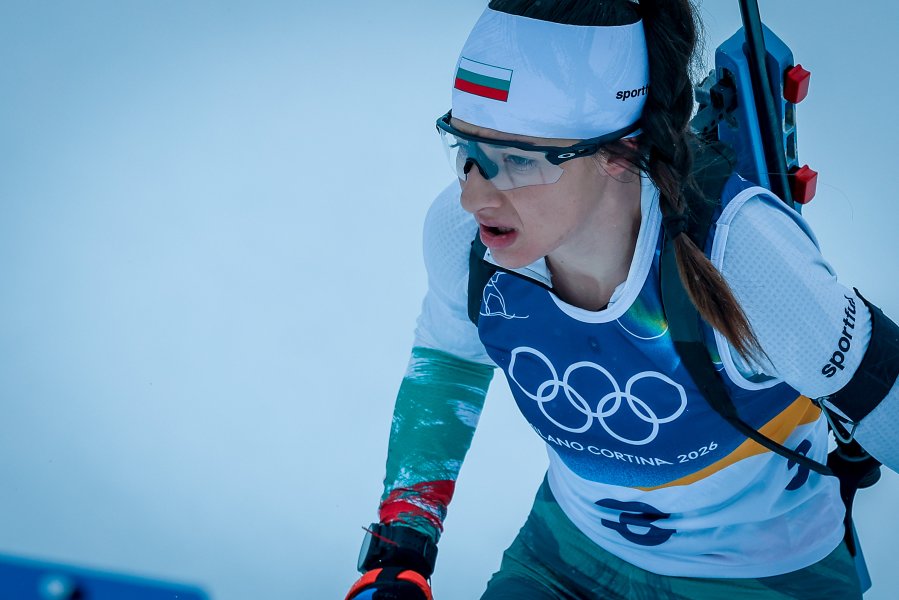 Биатлон спринт 7 5 км при жените на Зимните олимпийски1