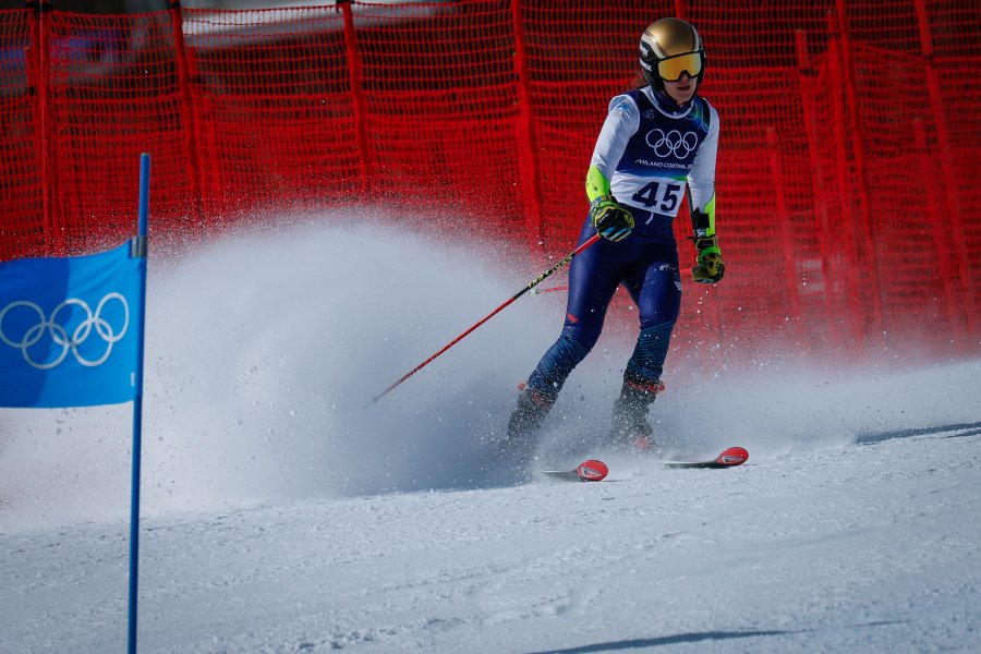 Гигантски слалом за жени с участието на Анина Цурбриген в1