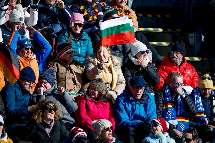 Преследване на 12 5 км в биатлона за жени с1