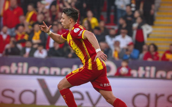 Гьозтепе на Мъри Стоилов изпусна Кайзериспор, Кръстев удари греда