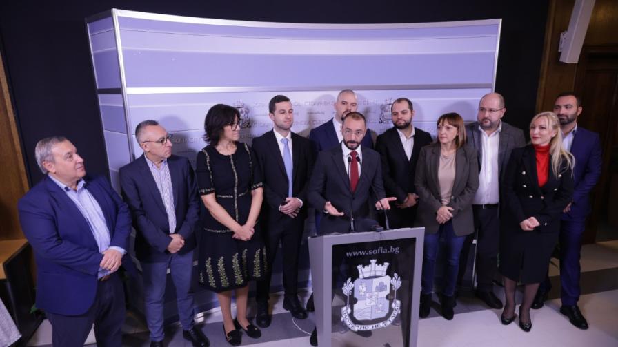 <p>Групата на ГЕРБ-СДС в СОС осъди палежа в Бистрица</p>