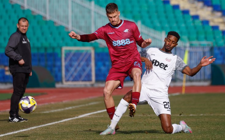 НА ЖИВО: Септември София 0:0 Монтана, равностойно начало