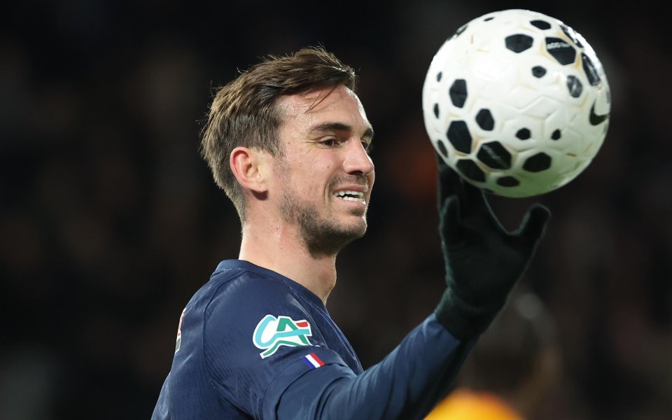 Скандал в ПСЖ, играч подразнил ръководството с контузия