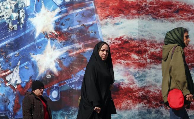 Между дипломацията и бомбардировачите: САЩ и Иран започнаха критични преговори в Женева