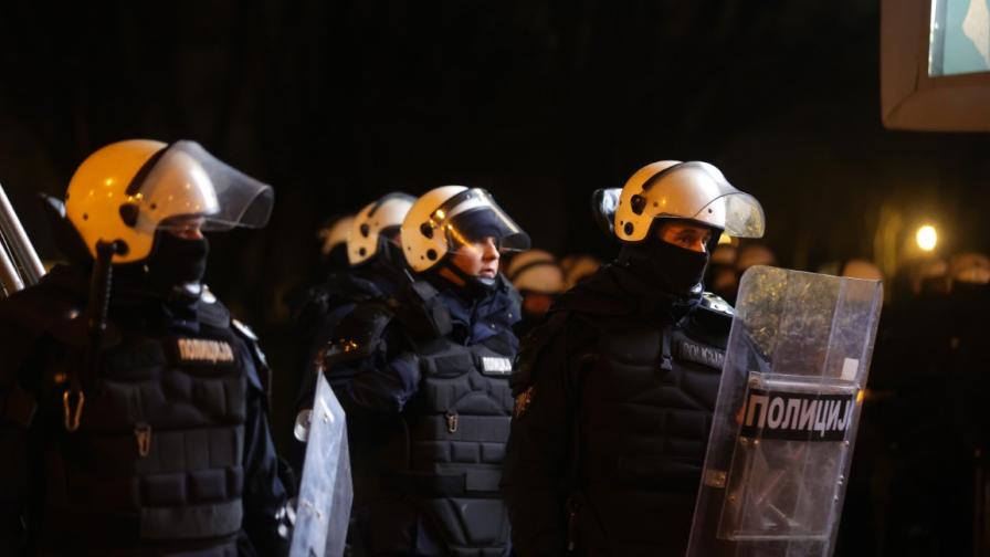 Нови протести и сблъсъци в Сърбия