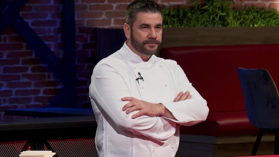 Шеф Ангелов безкомпромисен: Номинира двама още на старта на Hell’s Kitchen 8