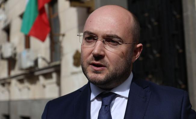 <p>Георги Георгиев се отказва да бъде народен представител в 52-ото НС</p>