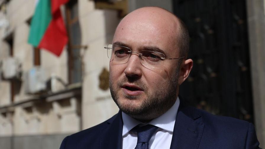 <p>Георги Георгиев се отказва да бъде народен представител в 52-ото НС</p>