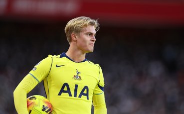 Ливърпул с интерес към халф на Тотнъм