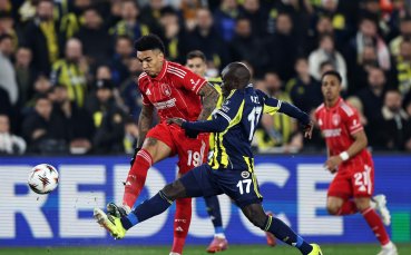 Нотингам прегази Фенербахче в Истанбул