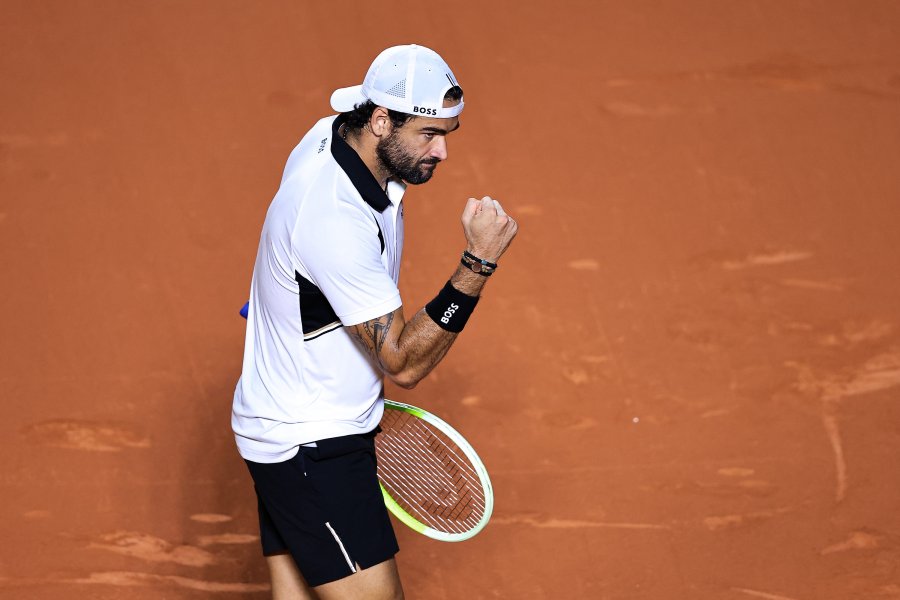 Игнасио Бусе Матео Беретини1