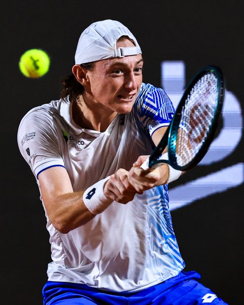 Игнасио Бусе Матео Беретини1