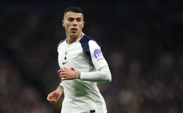 Тотнъм остана без основен защитник за Арсенал, но двама нападатели се завръщат