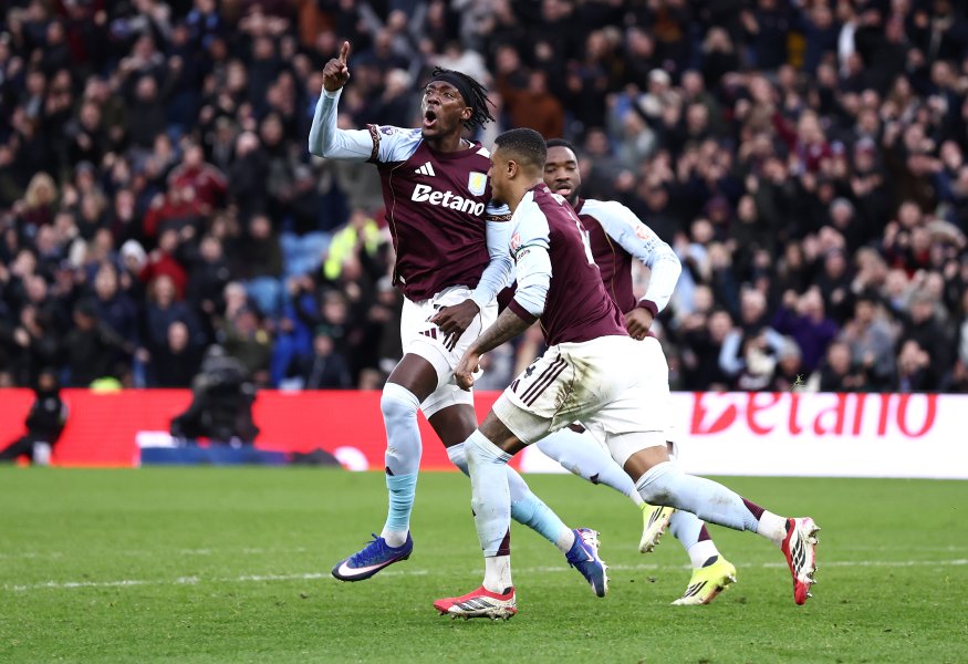 Астън Вила Лийдс Юнайтед1