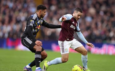 Лийдс и Илия Груев изпуснаха победата над Астън Вила в сетния миг