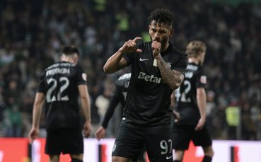 Спортинг Лисабон се развихри и се доближи на точка от върха