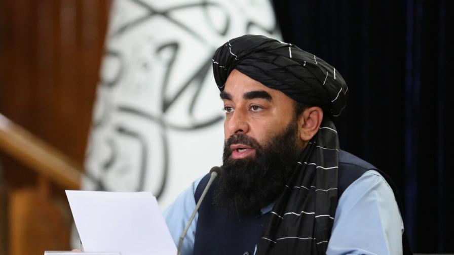 Пакистан удари Афганистан, много убити и ранени