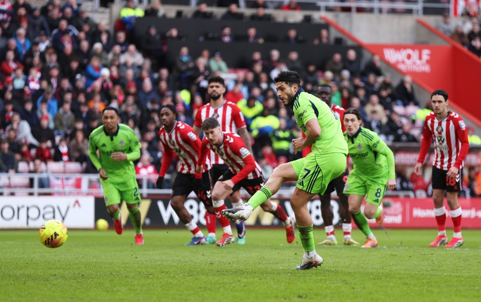 Съндърланд Фулъм1