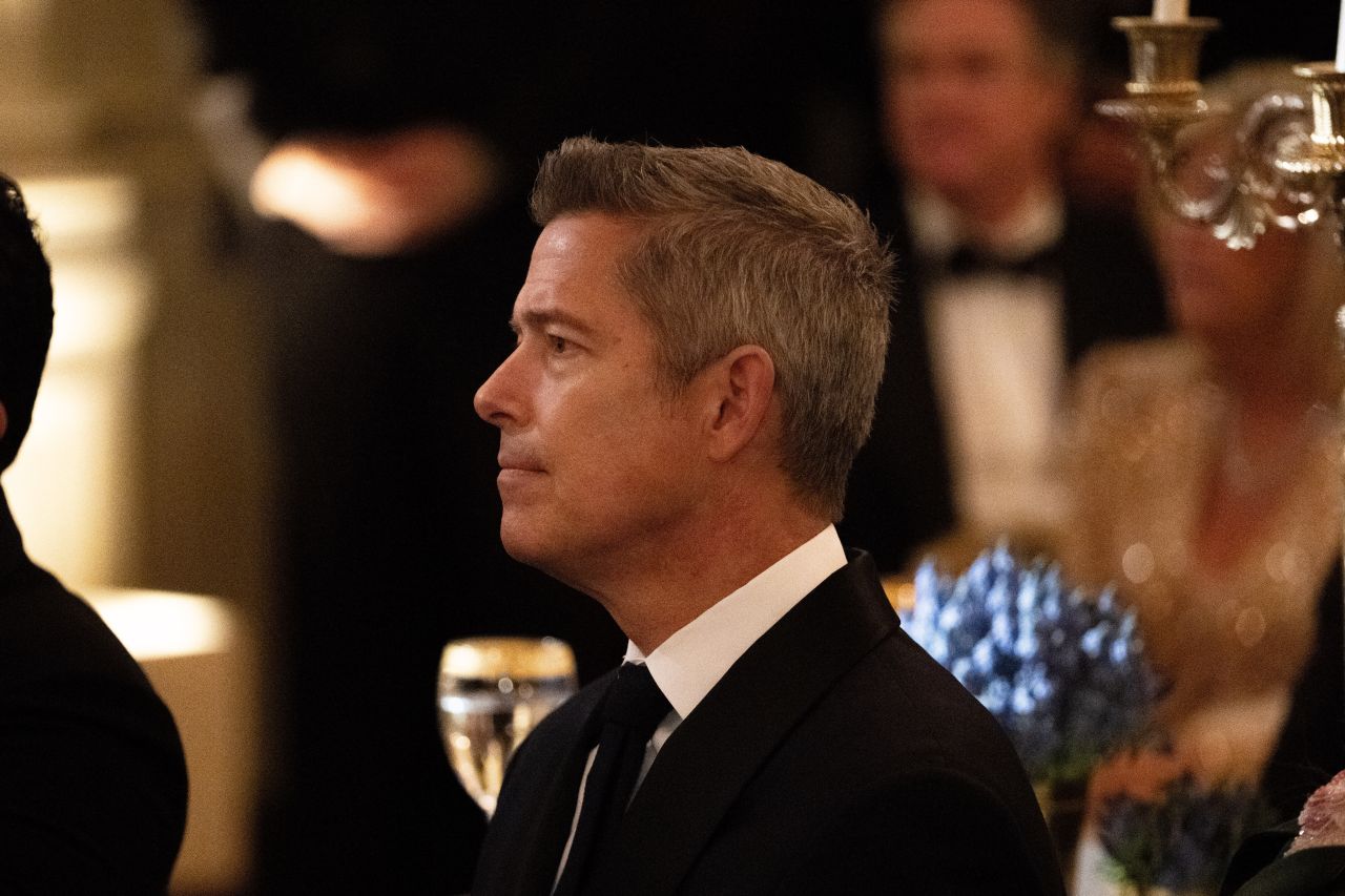 <p>Вечеря под обсада: Тръмп атакува съда и демократите по време на банкет в Белия дом</p>