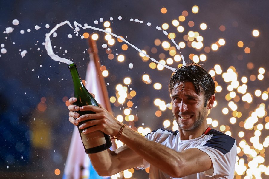 Томас Ечевери с първа титла от ATP след триумф над1