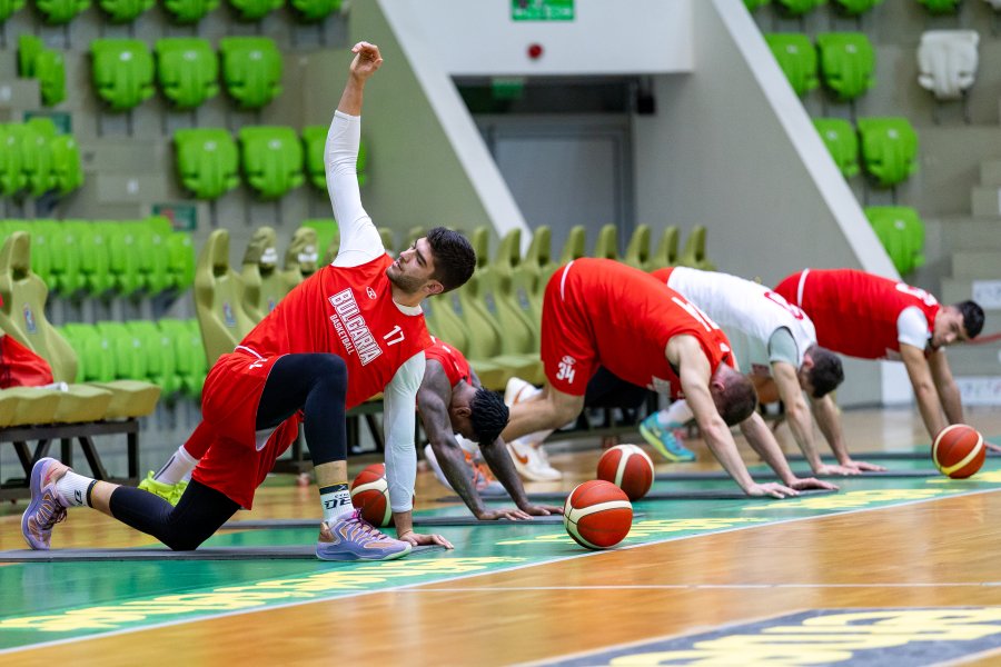 Открита тренировка на националния отбор на България по баскетбол в1