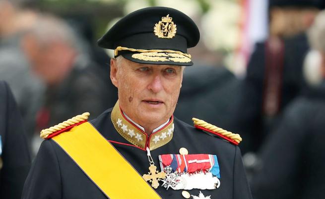 Кралят на Норвегия Харалд е в болница в Испания заради инфекция