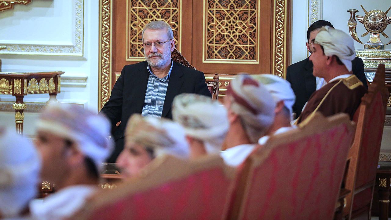 Мъжът, който шепне в ухото на Путин и всъщност управлява Иран