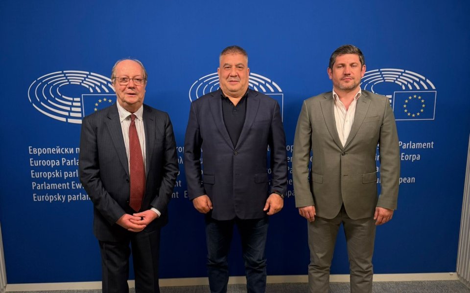 Слави Бинев се срещна с отговарящите за спорта в ЕС