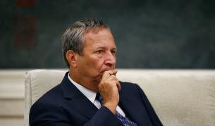 Скандалът с Епстийн застигна звездата на „Харвард“ Лари Съмърс